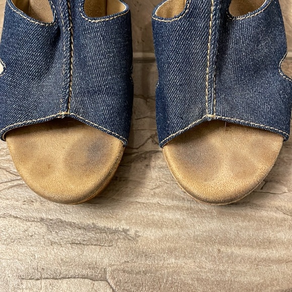 Clarks Denim Wedge Sandal - Picture 3 of 7